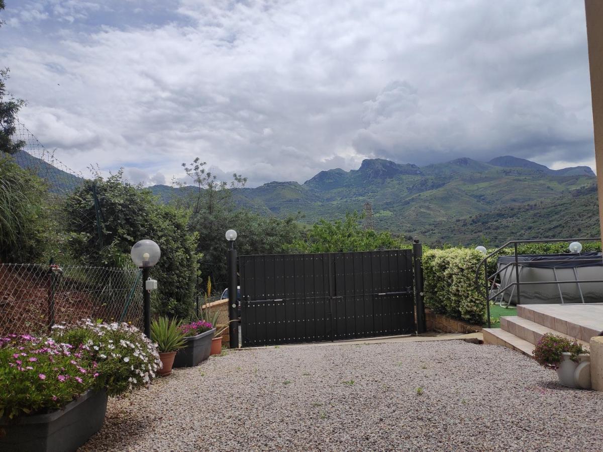 Casa Vacanze Villa Baronessa Cefalu Ngoại thất bức ảnh