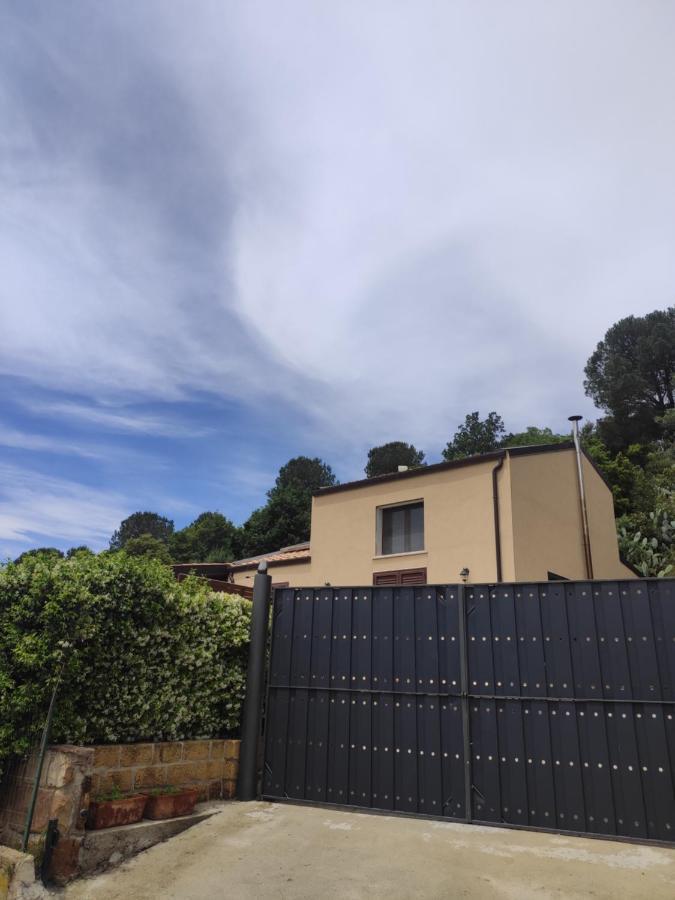 Casa Vacanze Villa Baronessa Cefalu Ngoại thất bức ảnh